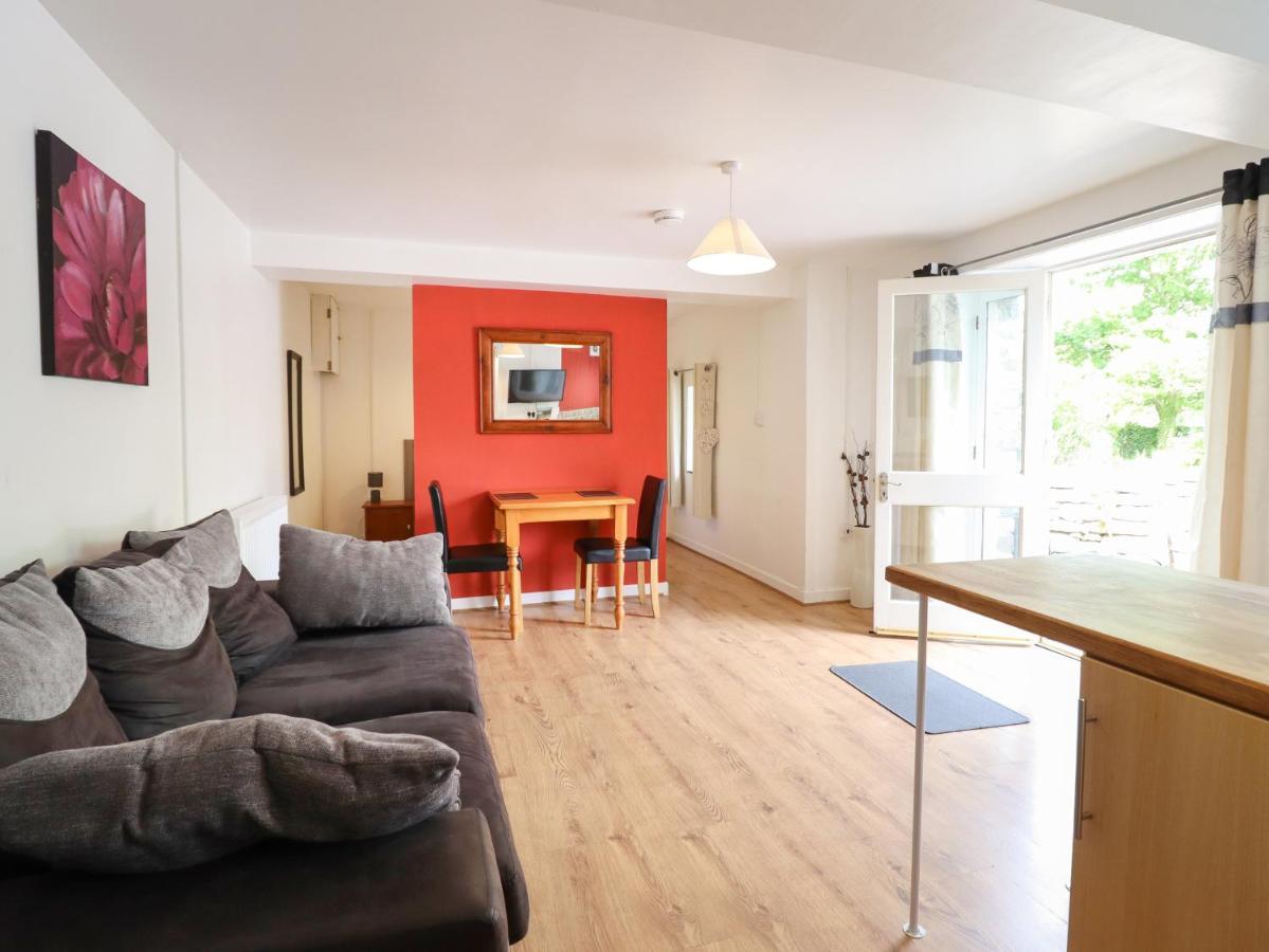 Tryfan Apartment *